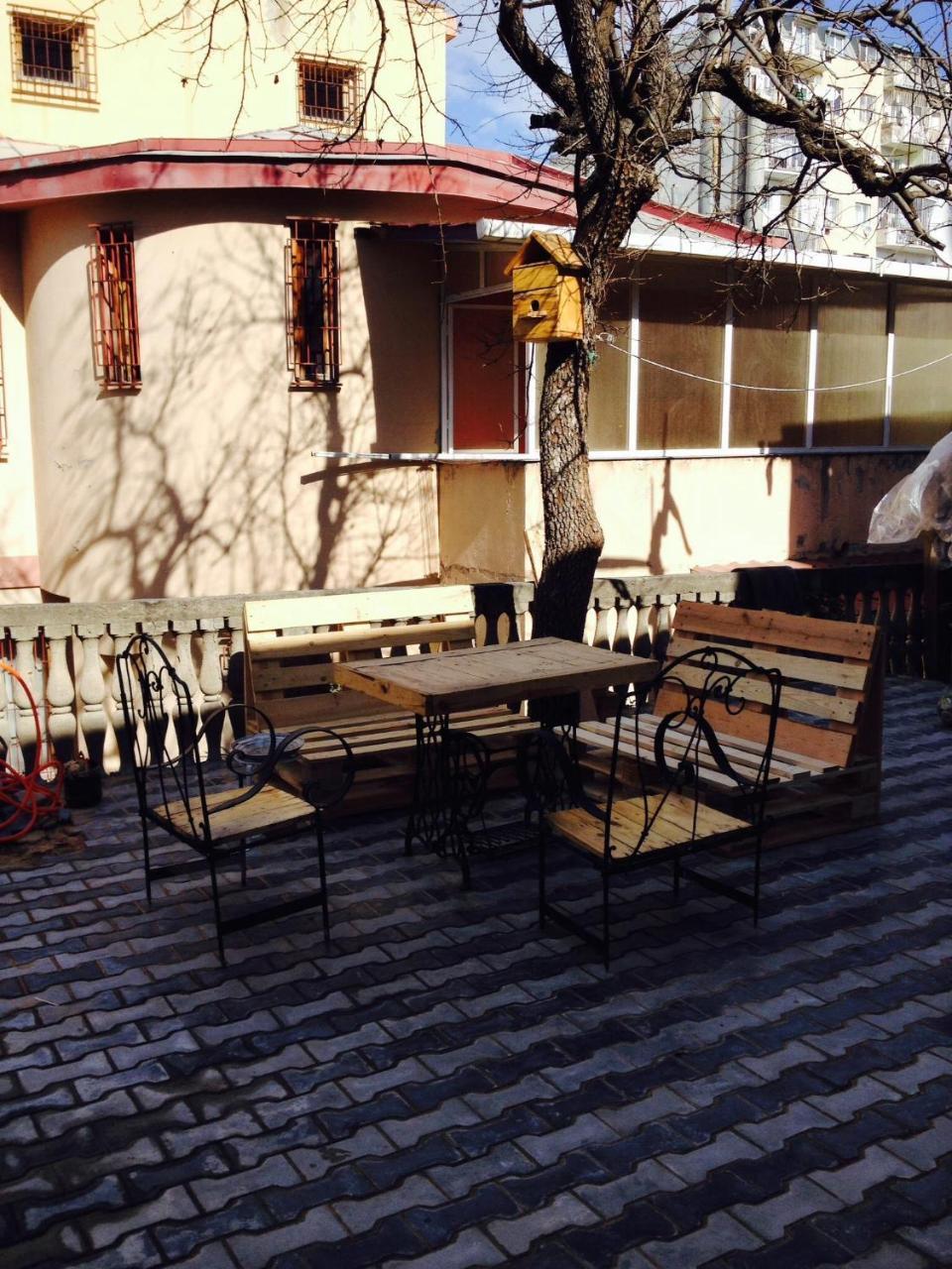Birdhouse Rooms Tiflis Exterior foto